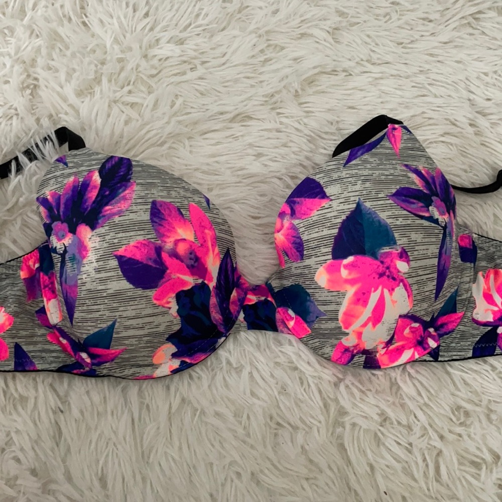 pink underwire
